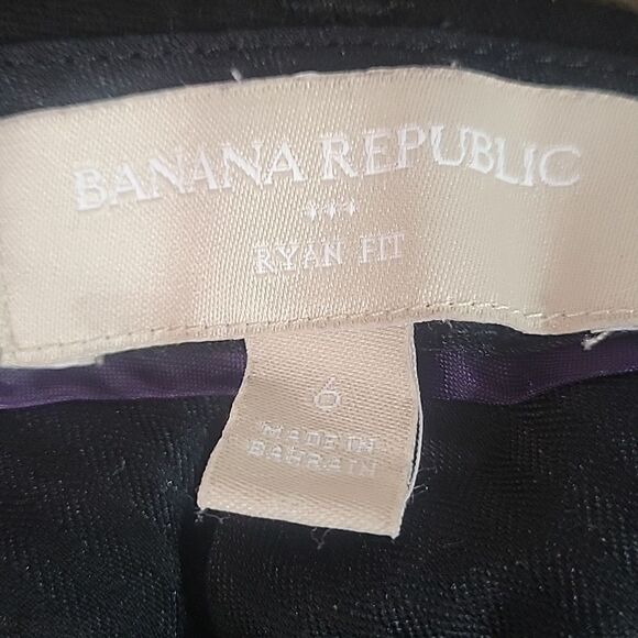 Banana Republic Ryan Fit slacks. Sz 6. Black - Picture 2 of 4